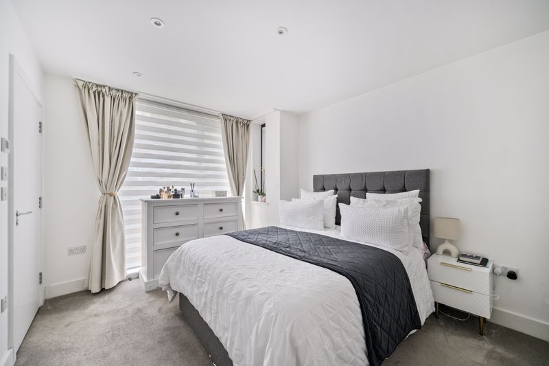 Photo 21- click for photo gallery